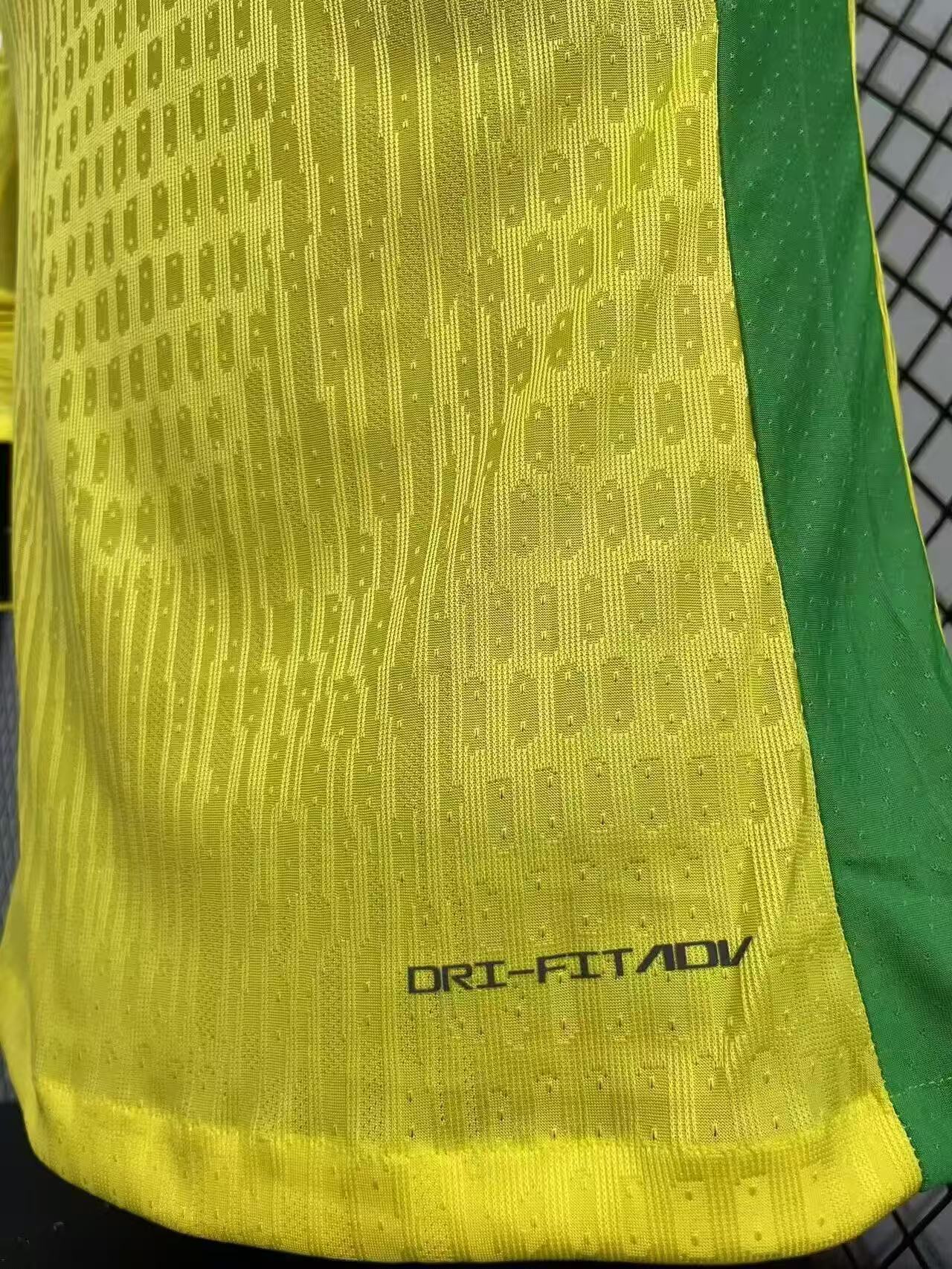 2025-26 Brazil Home Long-Sleeve Jersey – Player Version
