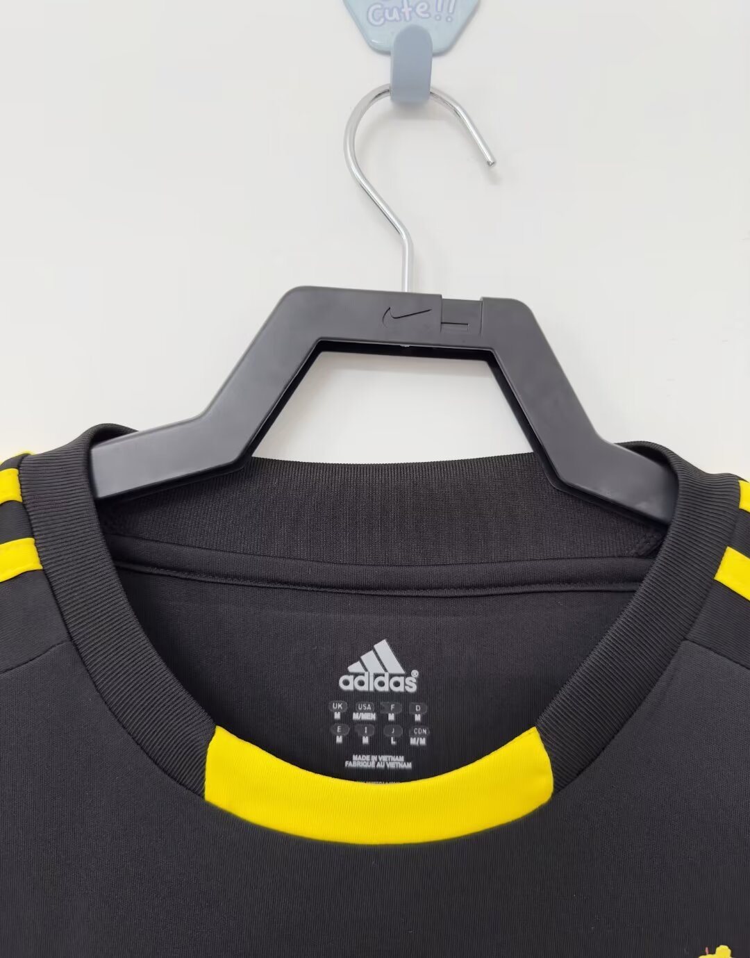 2011-12 Real Madrid Black Goalkeeper Retro Jersey