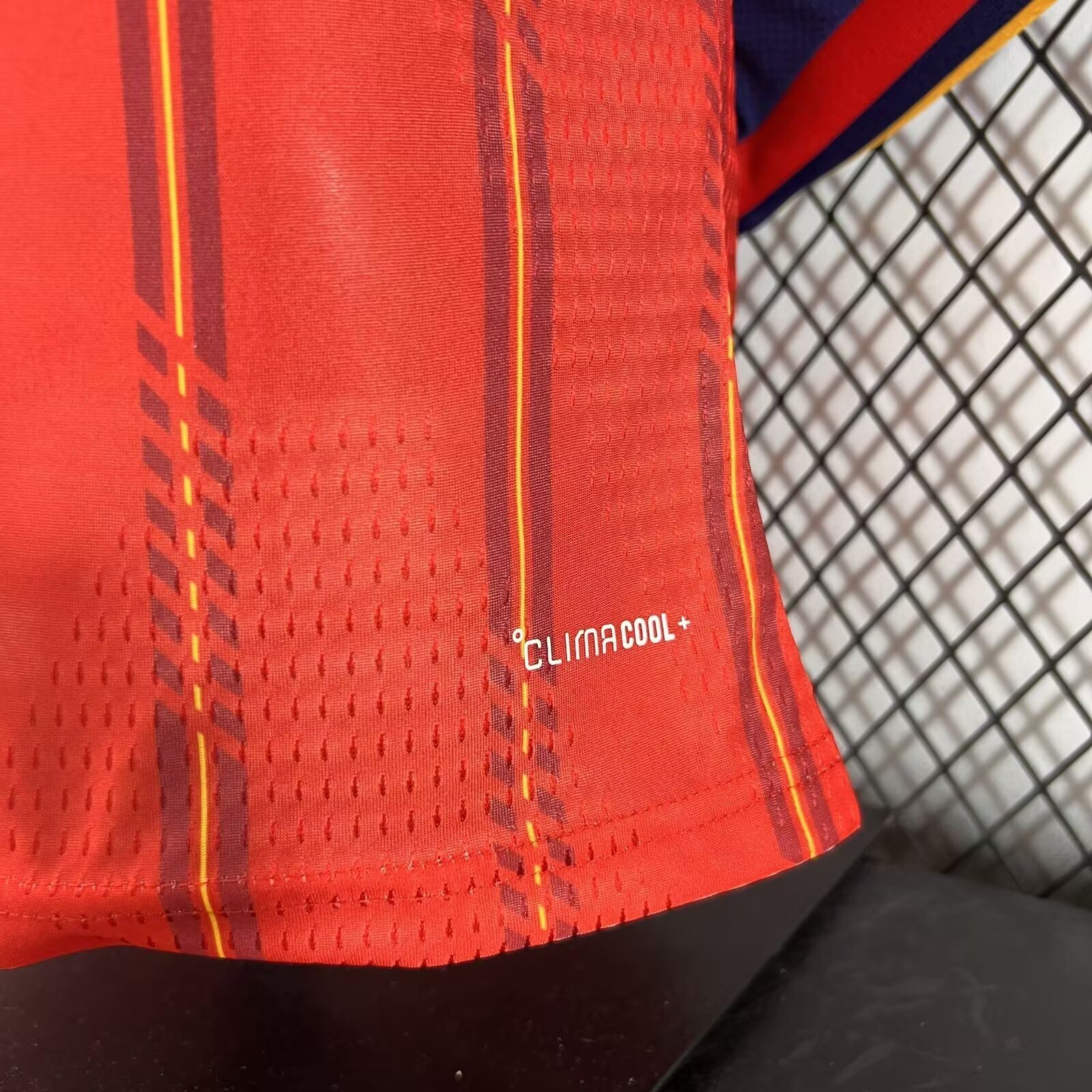 2026 Spain Home Long-Sleeve Jersey - Player Version