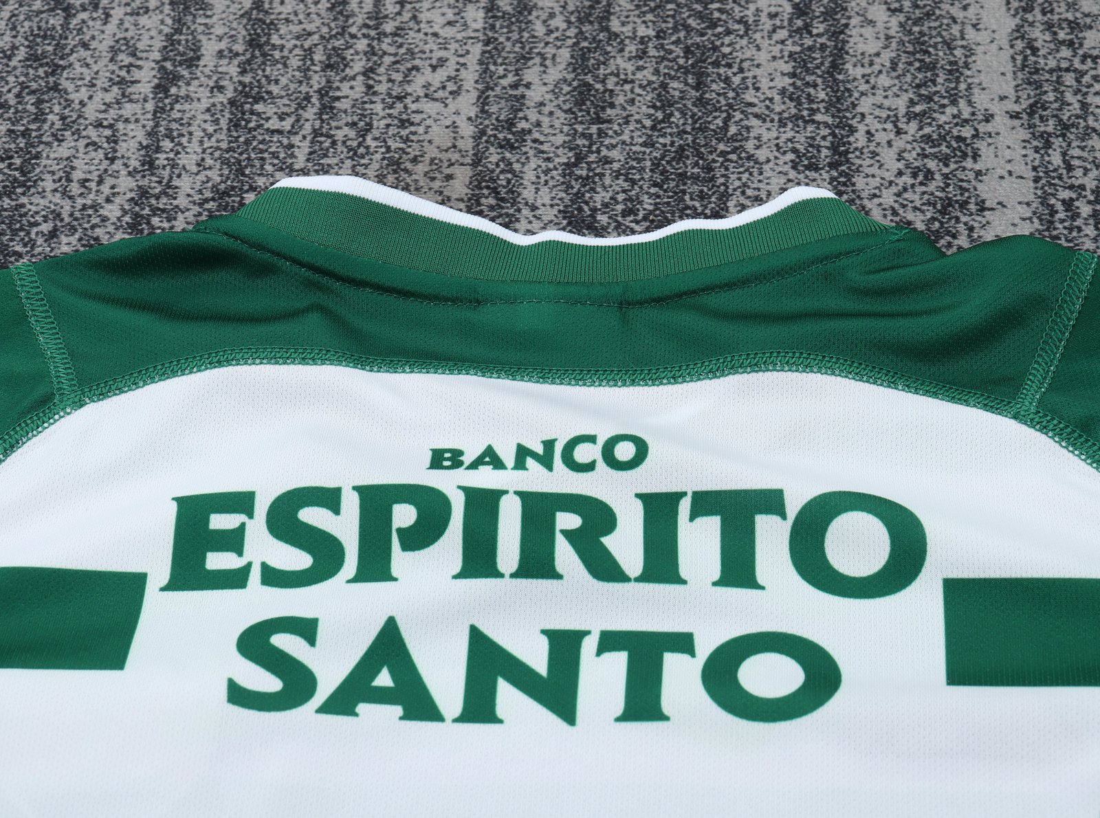 2003-04 Lisbon Home Retro Jersey - Kids
