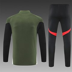 2025-26 Bayern Munich Green Half-Pull Training Jersey