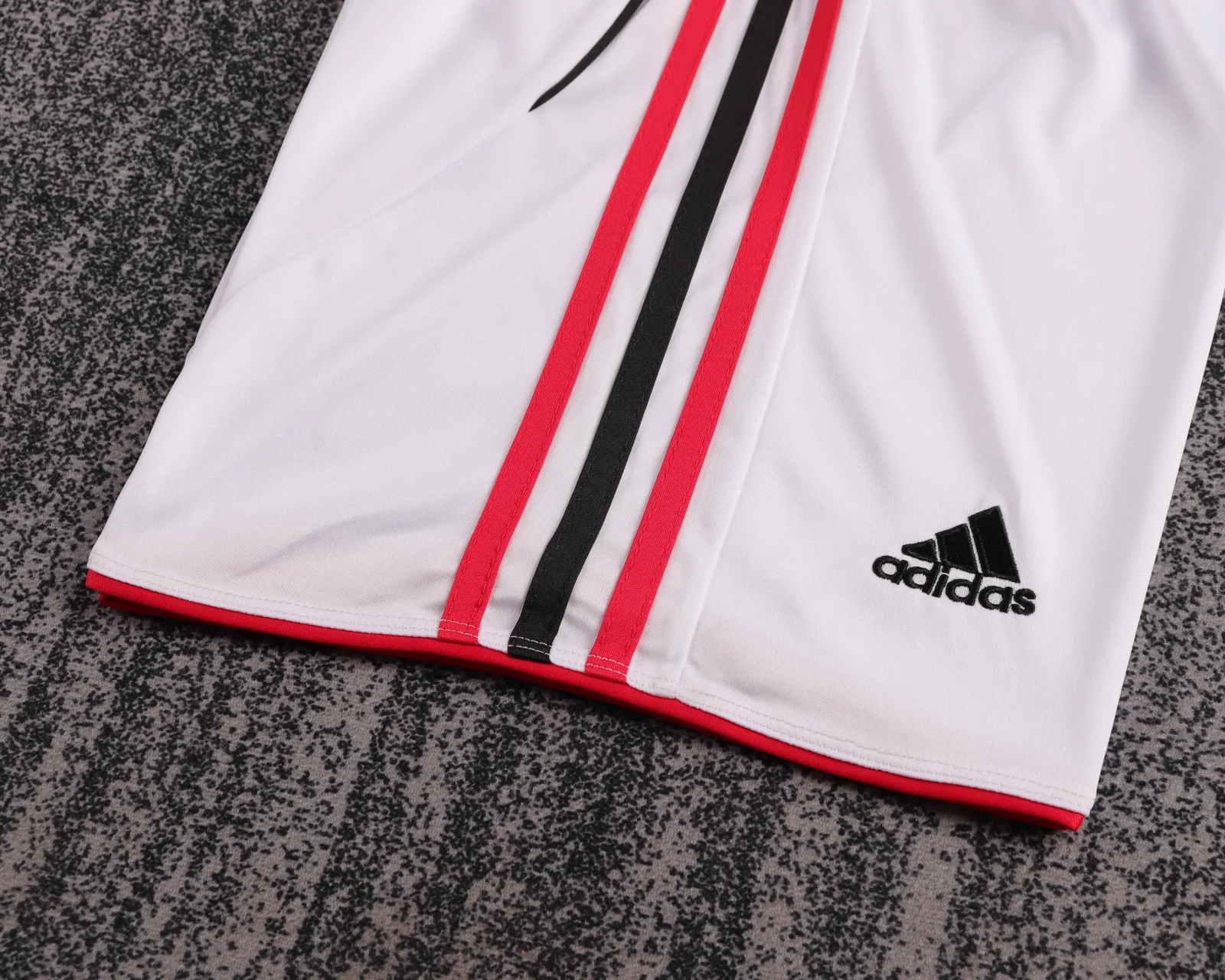 2006-07 AC Away Retro Shirt - Kids Sizes