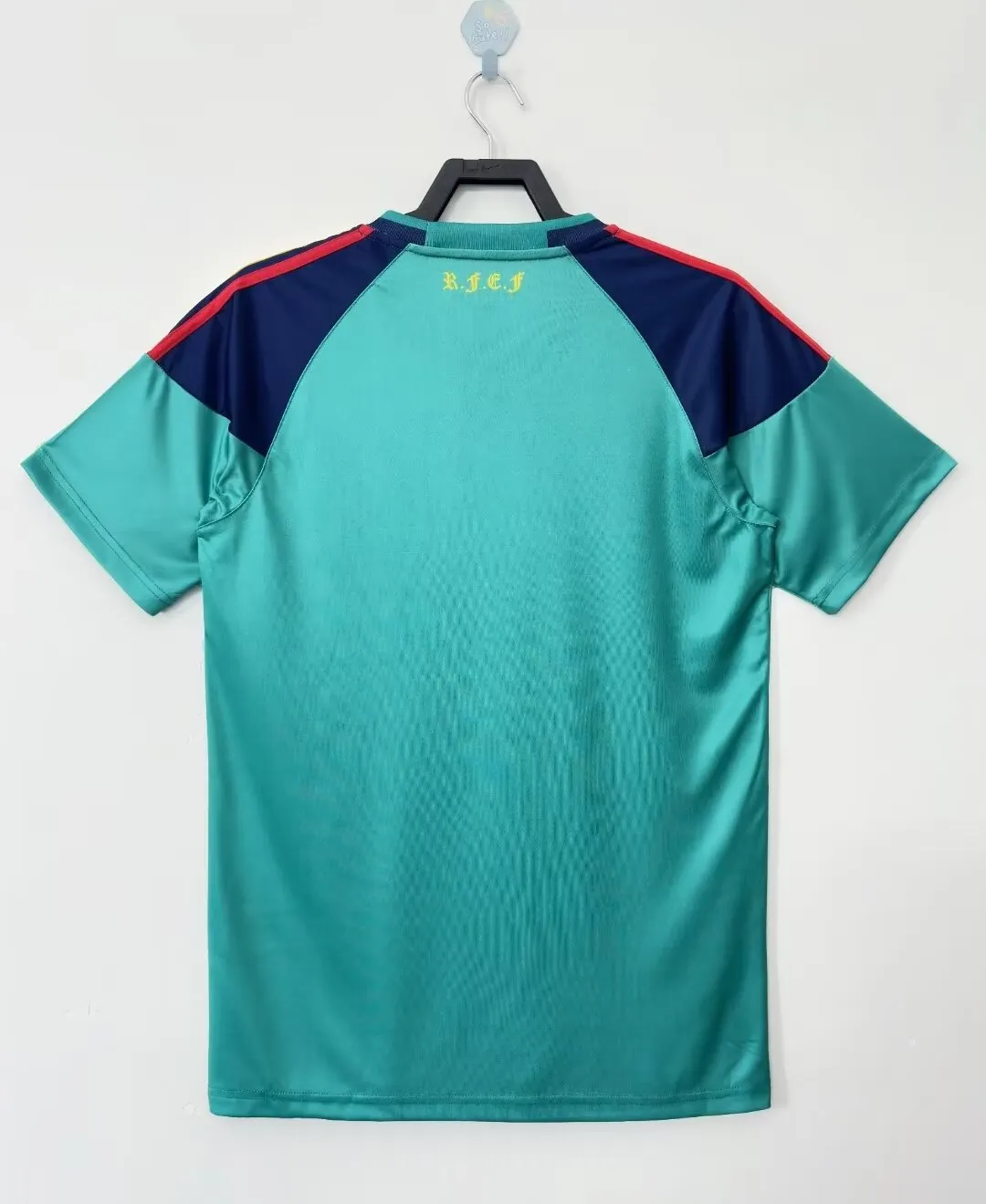 2010 Spanish goalkeeper retro jersey