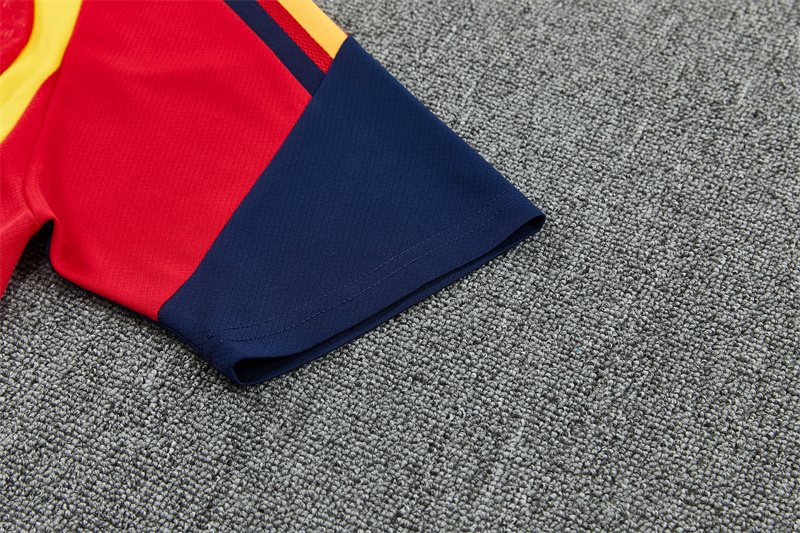 2026-27 Spain Red Short-Sleeve Training Jersey