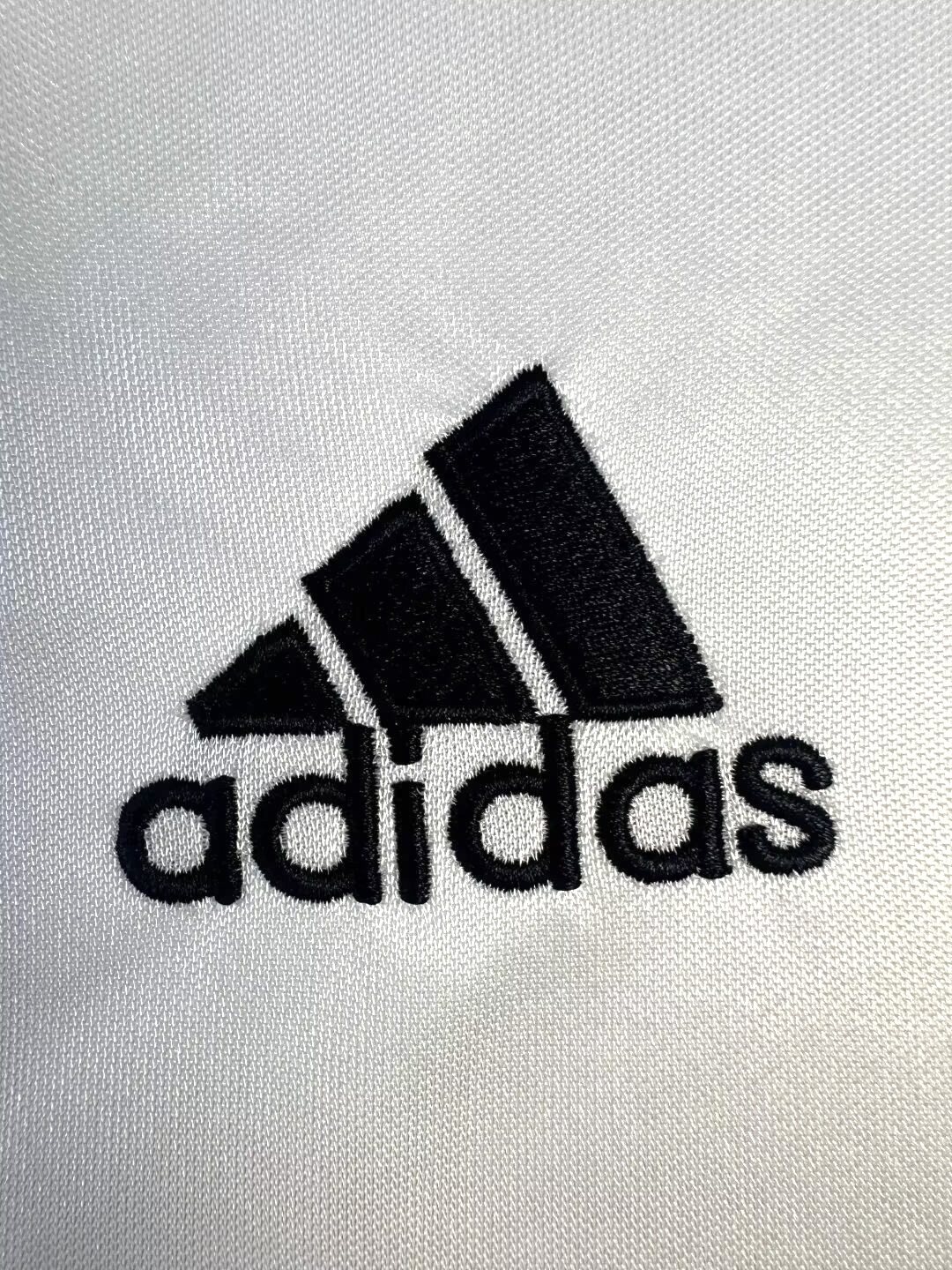 2004-05 Real Madrid Home Retro Jersey