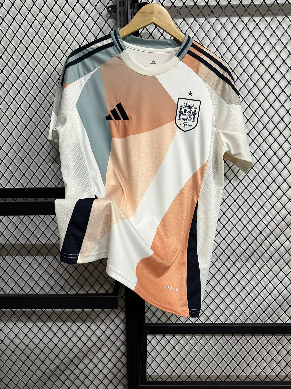 2025-26 Spain Away Kit
