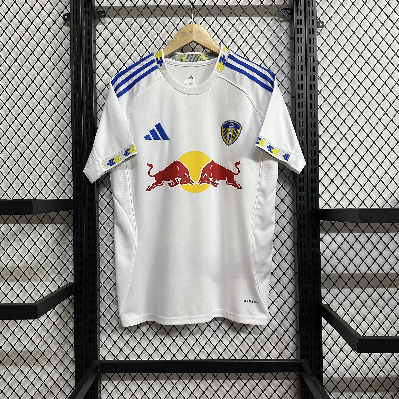 2025-26 Leeds United Home Kit