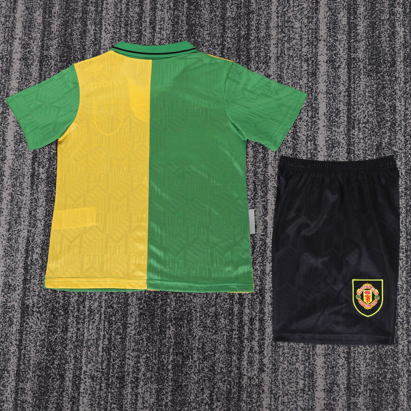 1992-94 Manchester United Away Retro Jersey - Kids