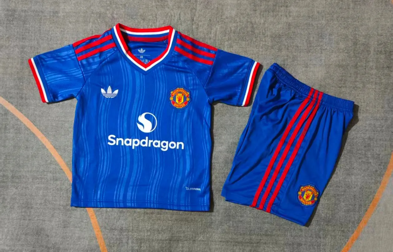 2026-27 Manchester United Away Shirt - Kids