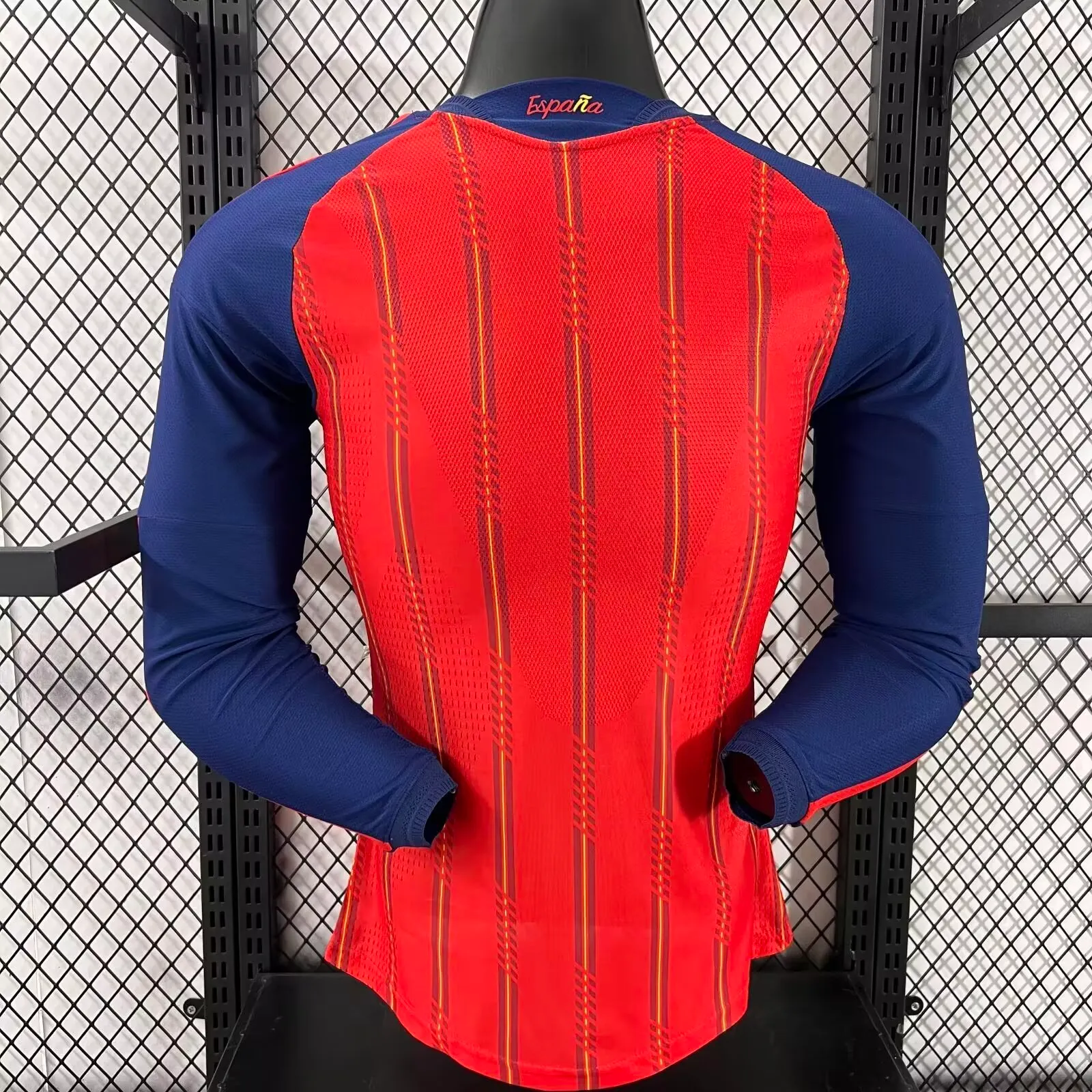 2026 Spain Home Long-Sleeve Jersey - Player Version