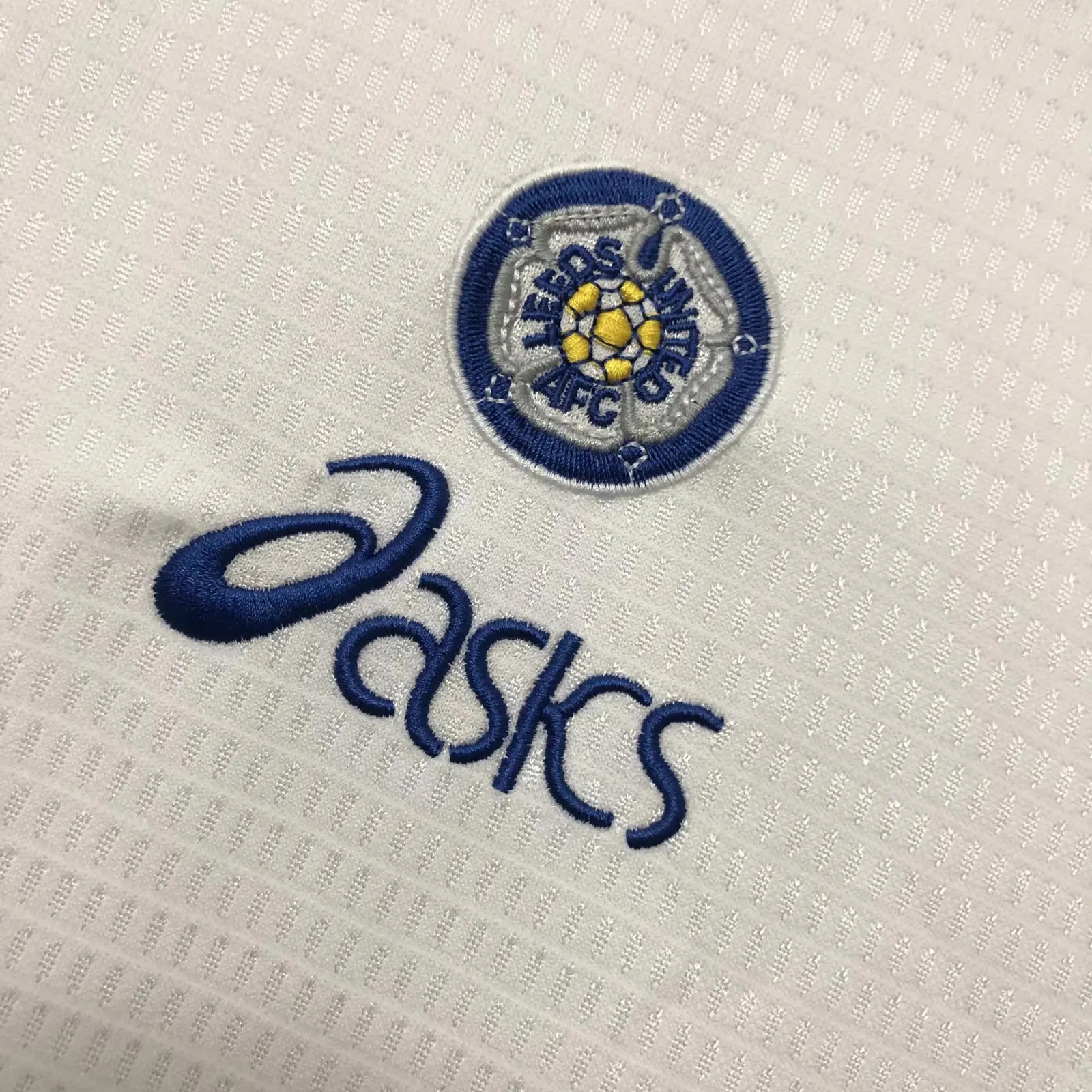 1995-96 Leeds United Home Retro Jersey