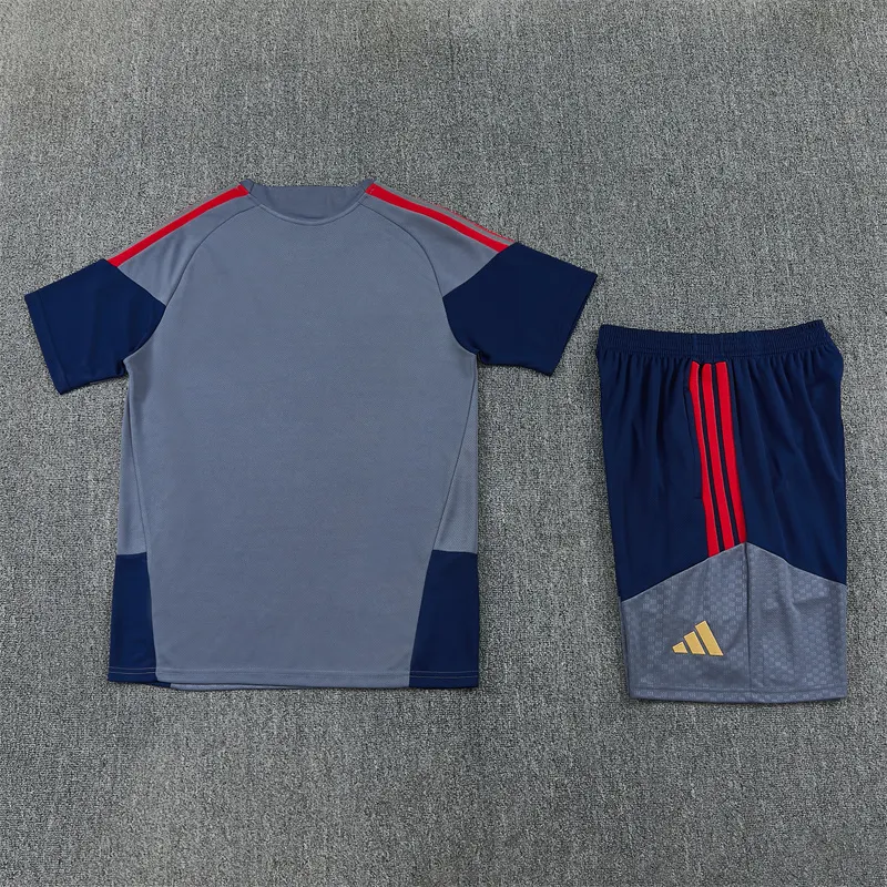 2026-27 Bayern Munich Dark Grey Short-Sleeve Training Jersey