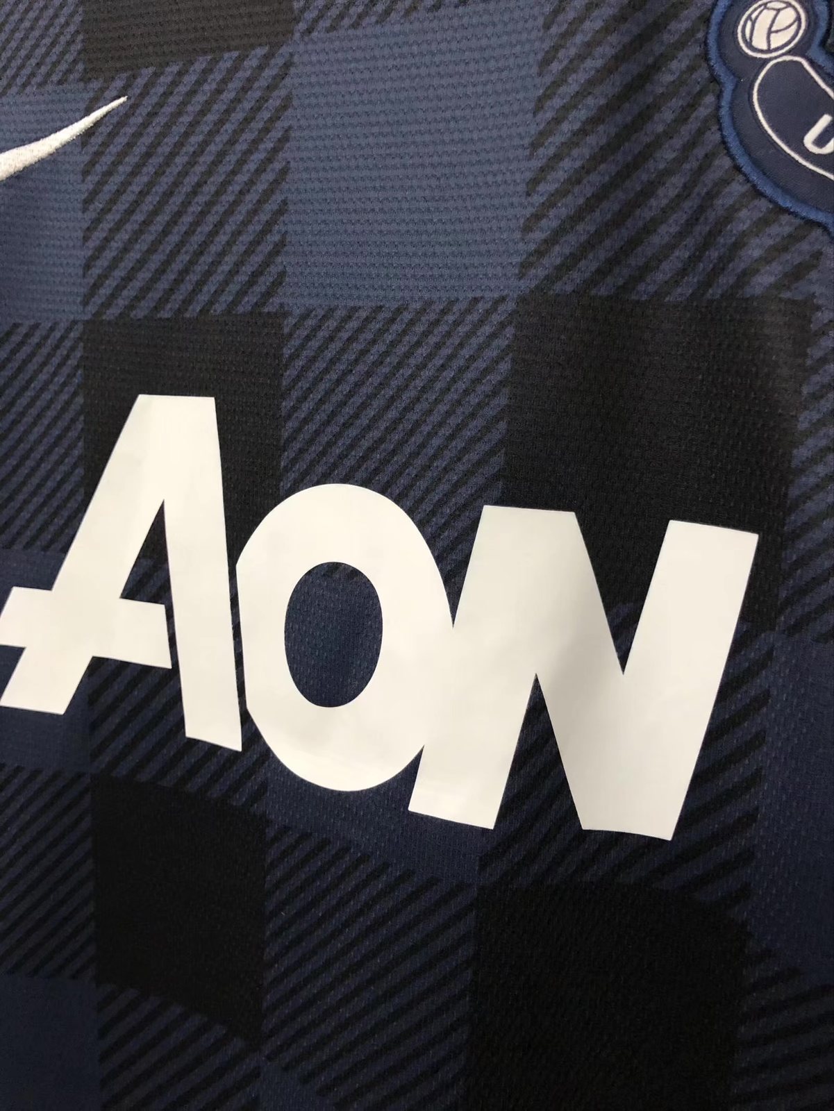 2013-14 Manchester United away black retro jersey