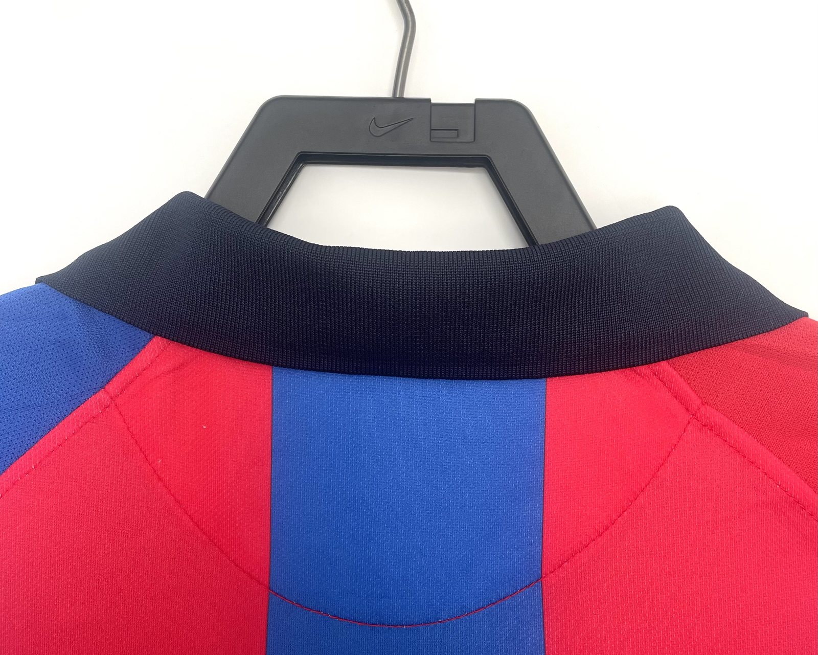 2001-02 Barcelona Home Retro Jersey