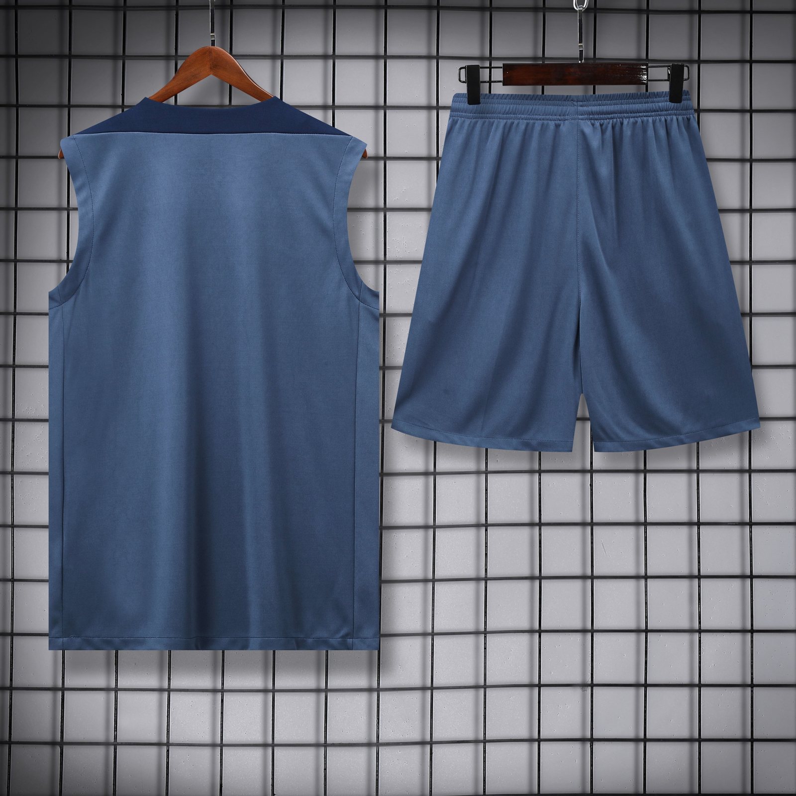 2025-26 Paris Saint-Germain training vest jersey