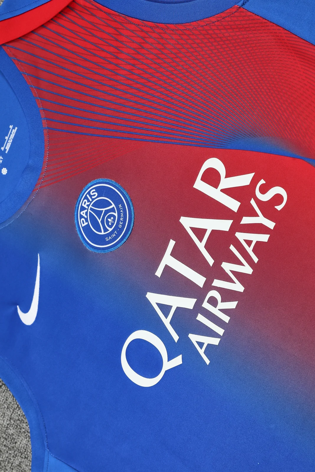 2025-26 Paris Saint-Germain training vest jersey