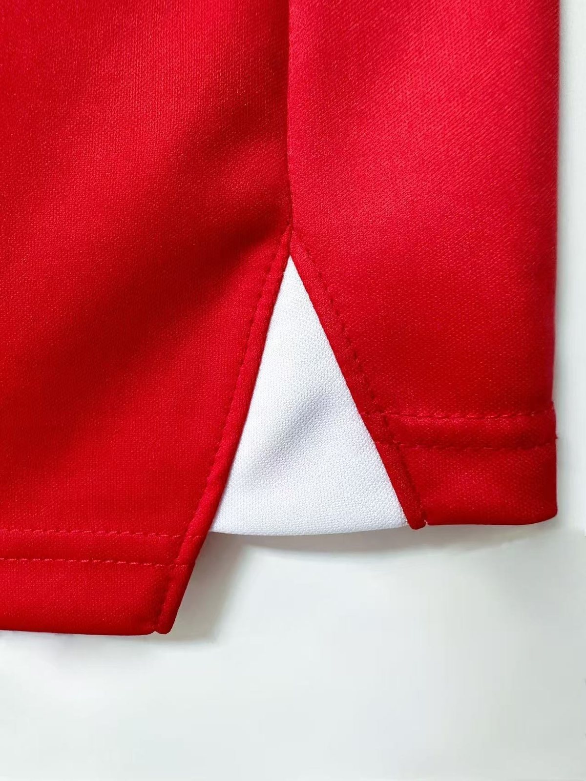 2016-17 Arsenal Retro Home Jersey
