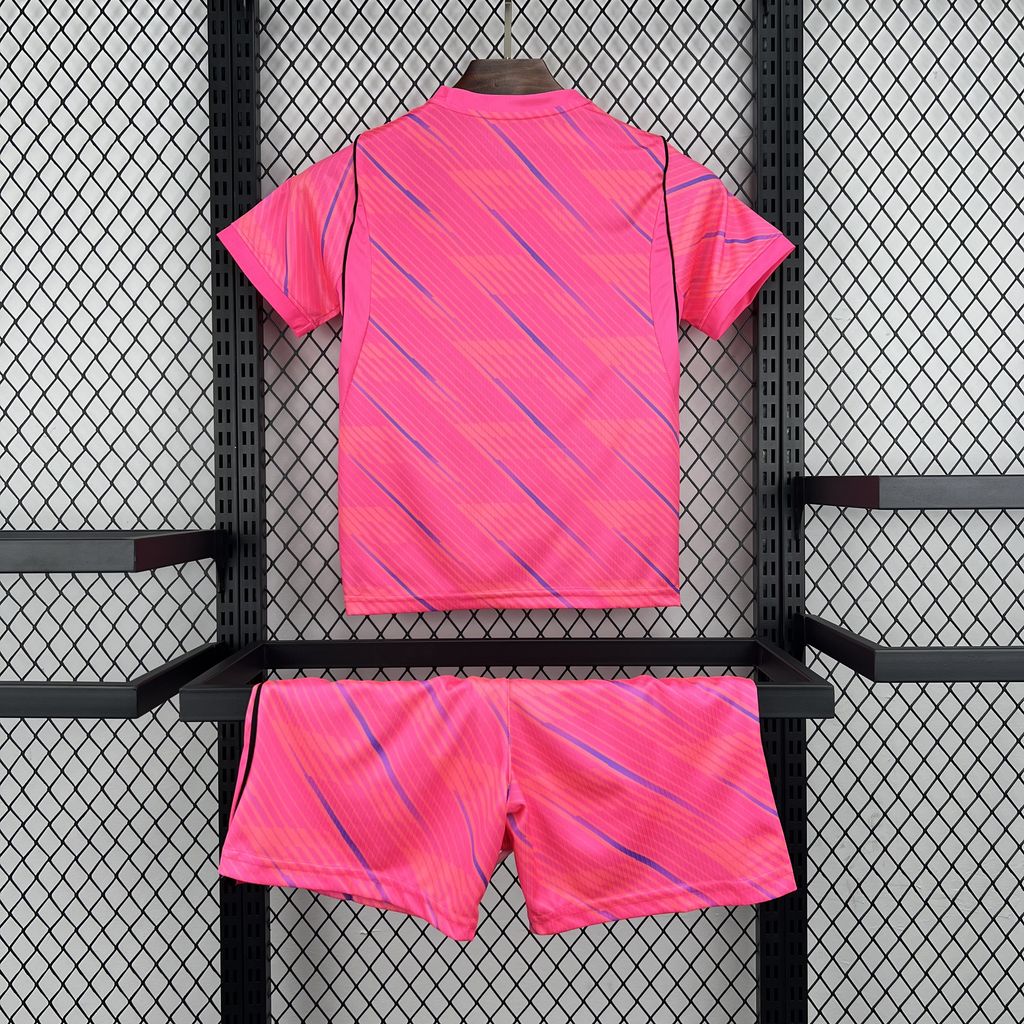 2026-27 France Goalkeeper Jersey - Kids