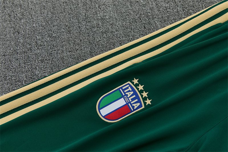 2026-27 Italy Green Half-Zip Training Jersey
