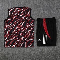 2025-26 Manchester United training vest jersey