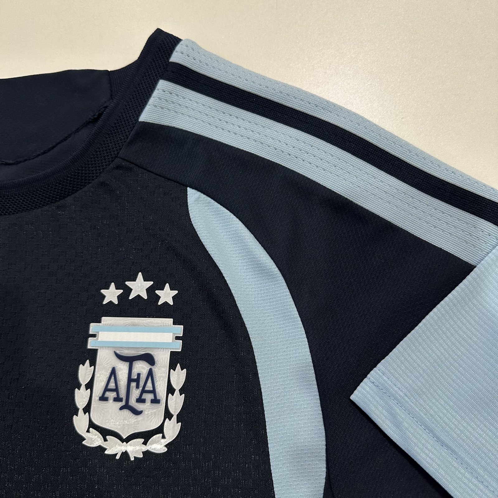 2026-27 Argentina Training Kit – Player Version