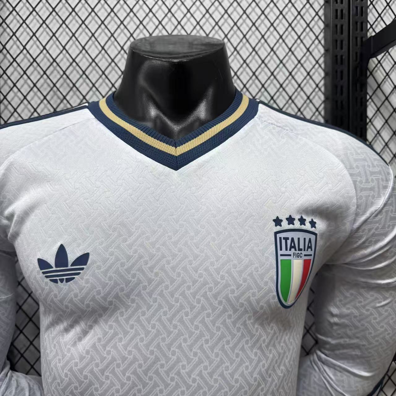 2026 Italy Away Long-Sleeve Jersey — Player Version
