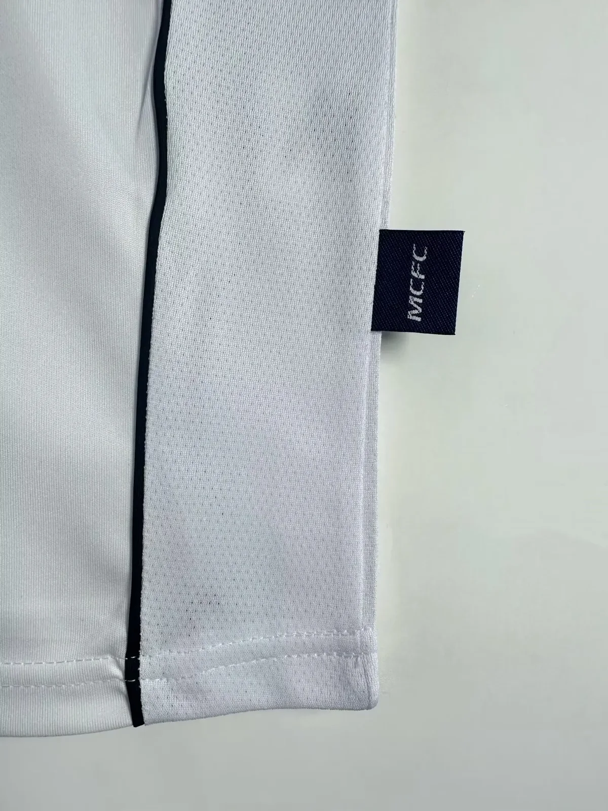 2002-03 Manchester City Away Retro Jersey