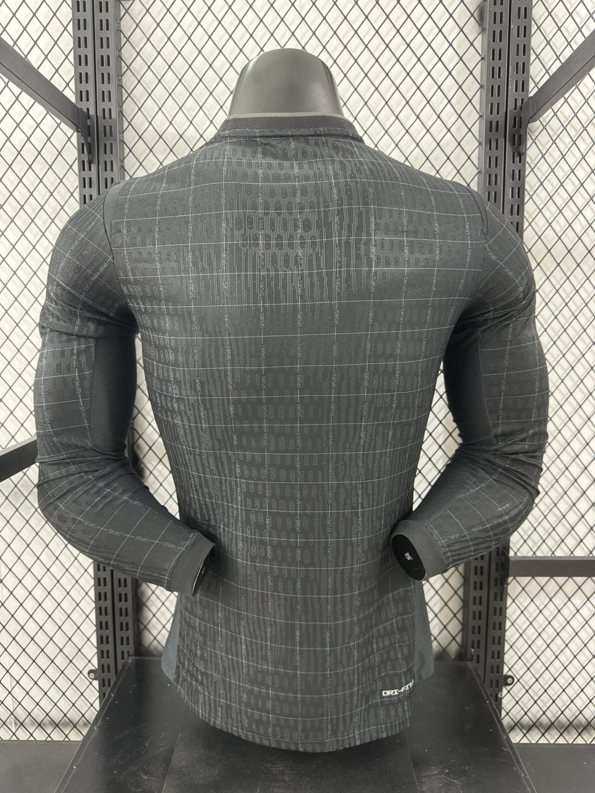 2025-26 Tottenham Hotspur Away Long-Sleeve Jersey – Player Version