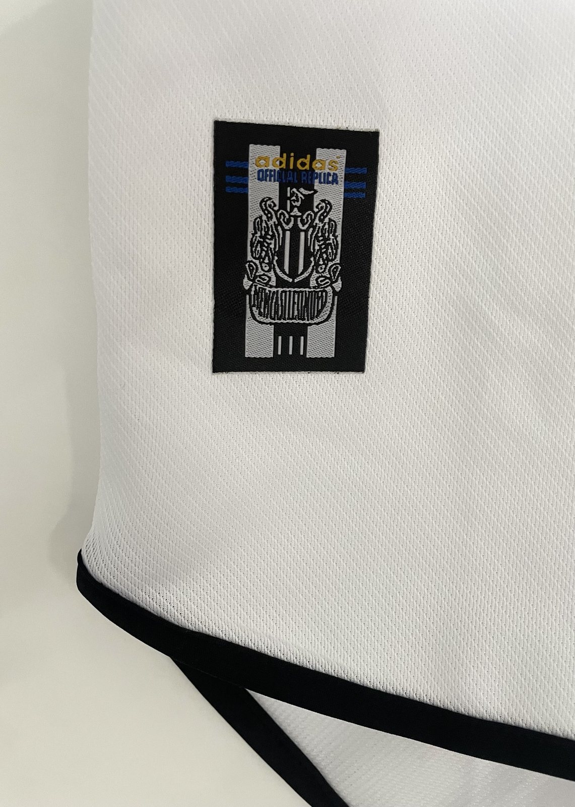 1999–00 Season Newcastle United Away Retro Jersey