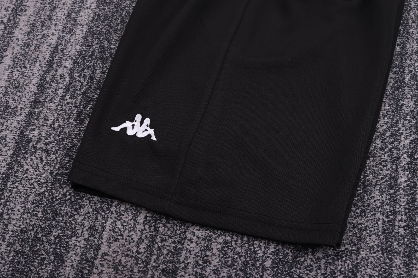 2026-27 Juventus Black Half-Zip Long-Sleeve Training Kit