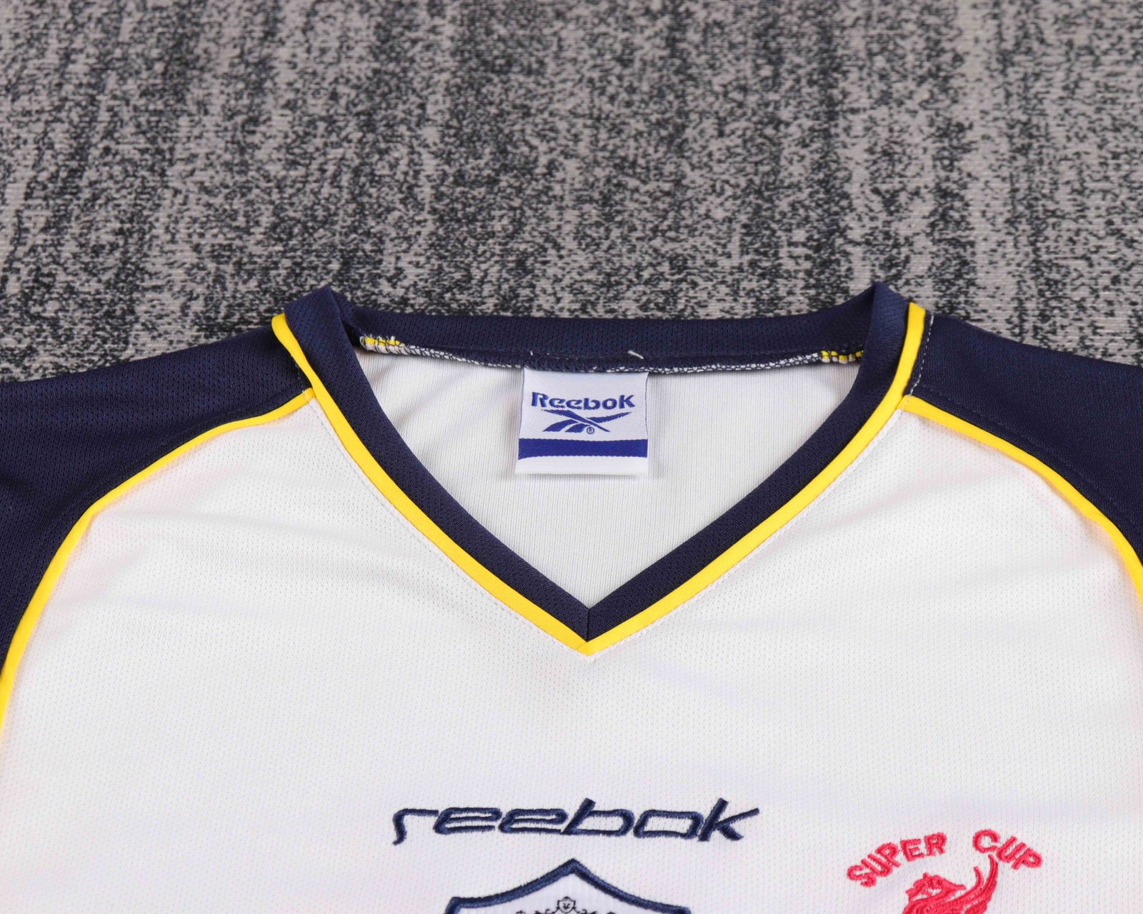 2001-02 Liverpool Away Retro Shirt - Kids