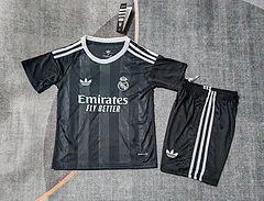 2025-26 Real Madrid Black Goalkeeper Jersey - Kids