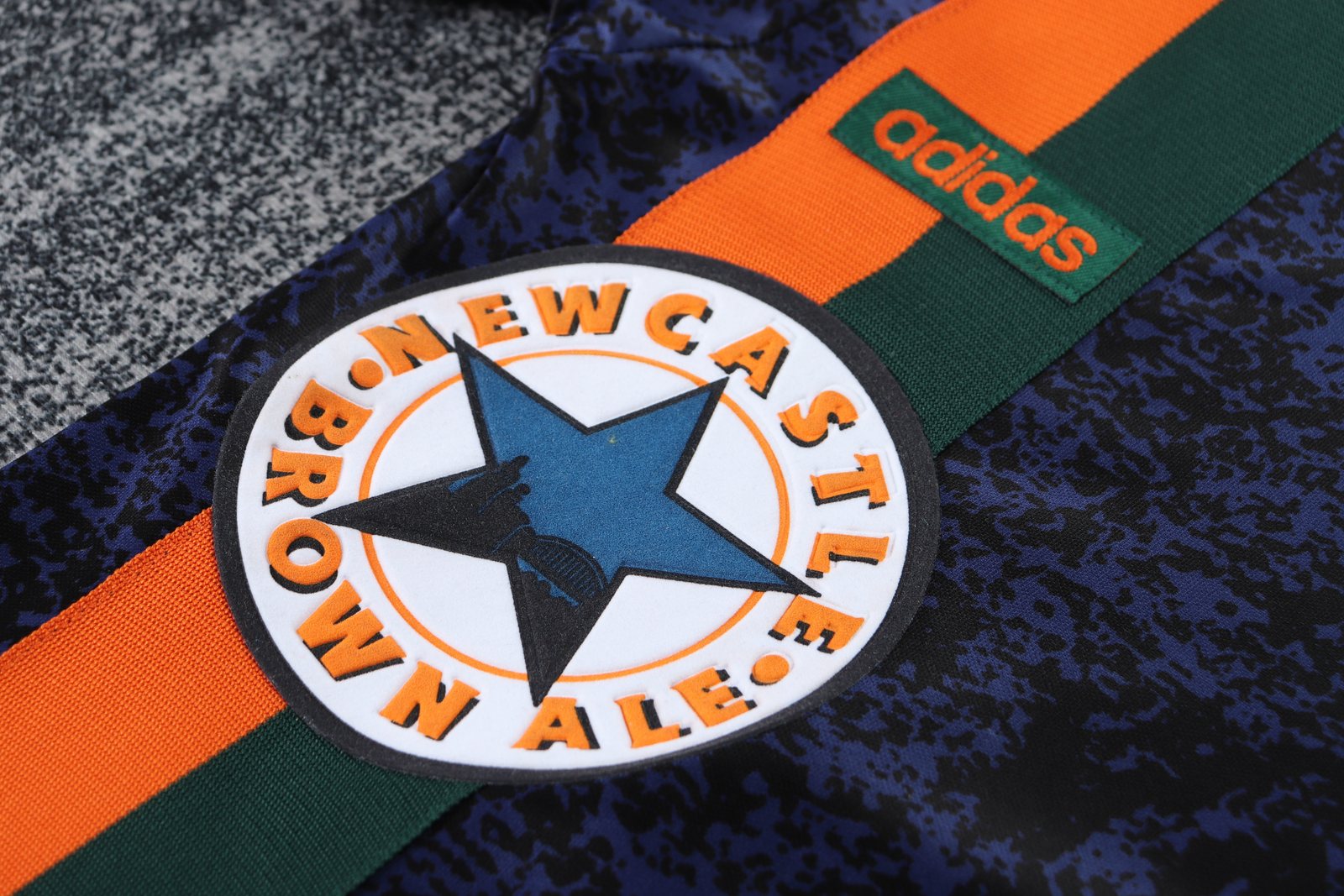 1997-98 Newcastle United Away Retro Kit - Children's