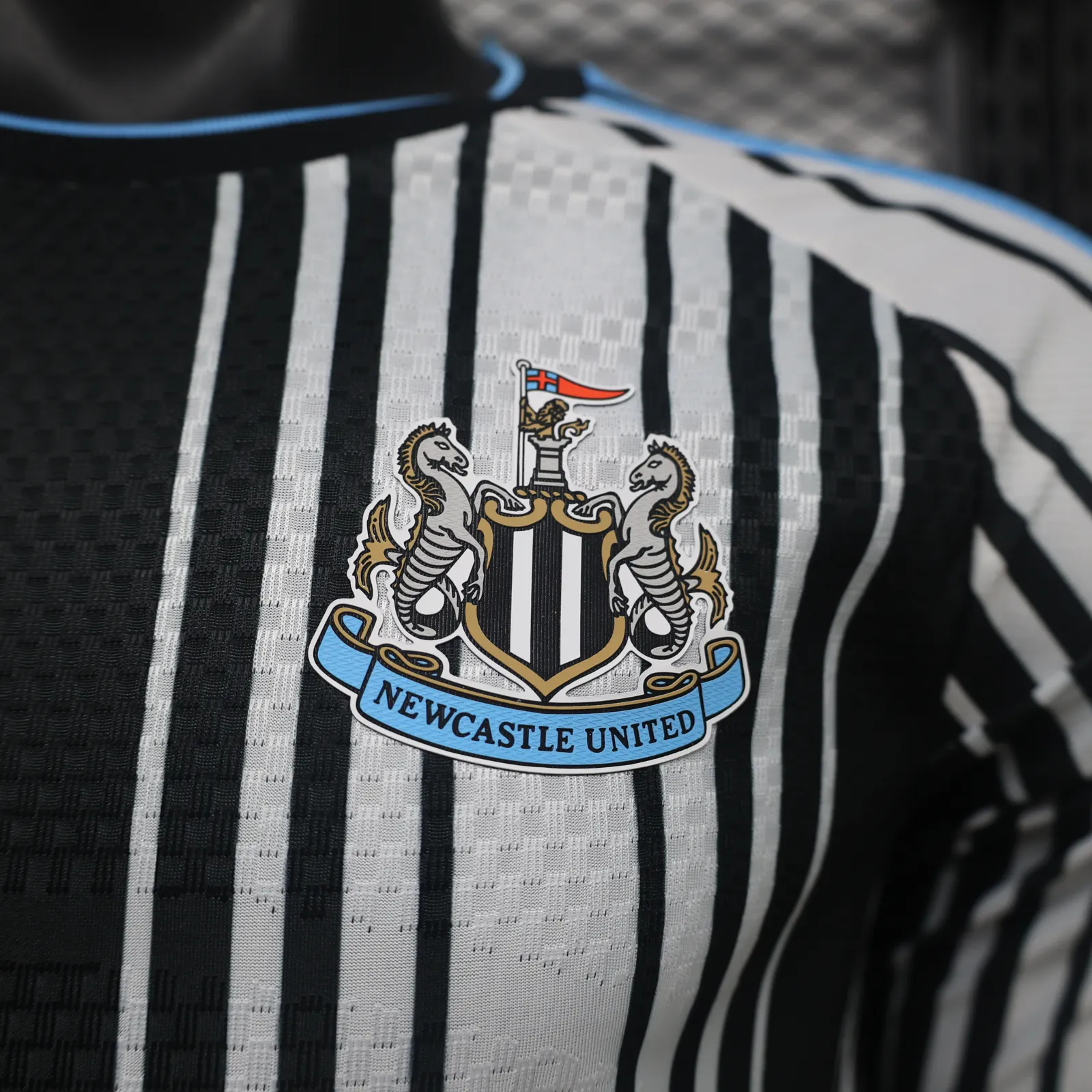 2026-27 Newcastle United Home Long-Sleeve Jersey - Player Version