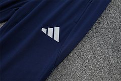 2025-26 Arsenal Green Half-Raised Training Jersey