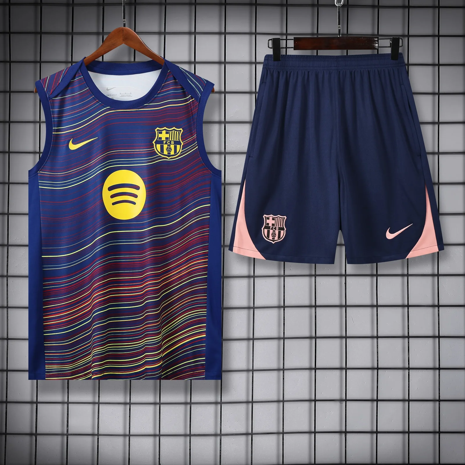 2025-26 Barcelona vest training jersey
