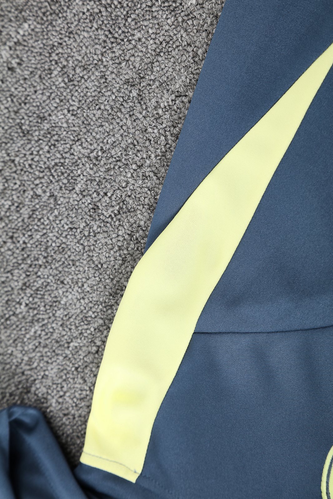 2025-26 Cougars Hooded Long-Sleeve Training Jersey