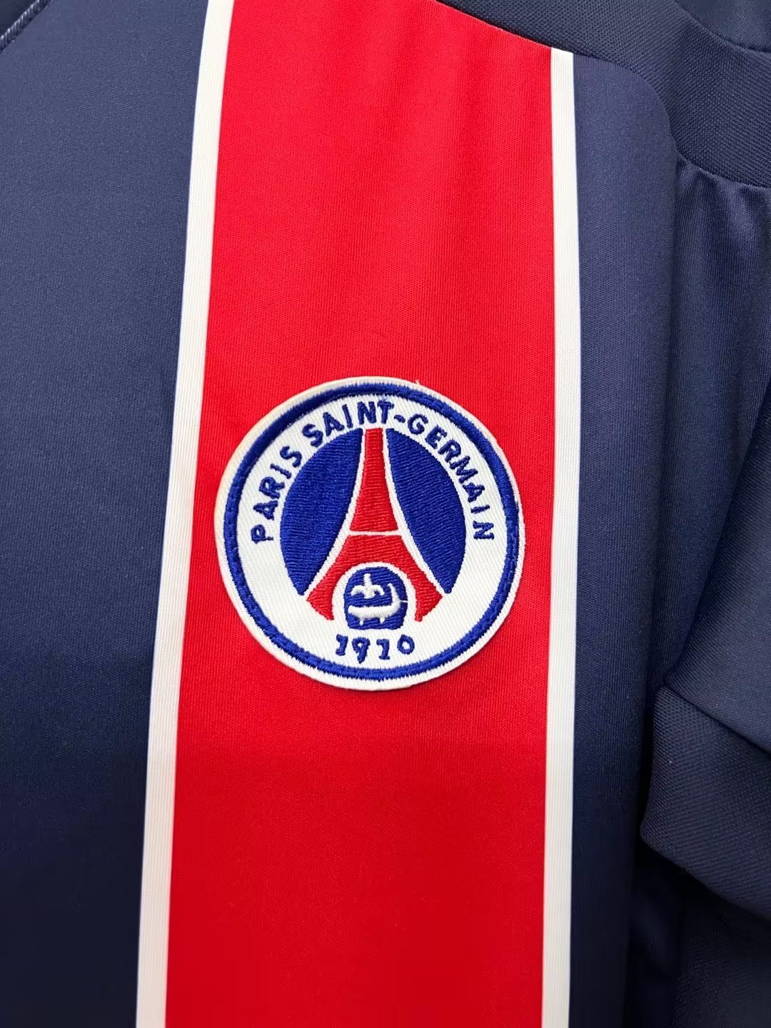 2002-03 Paris home retro jersey