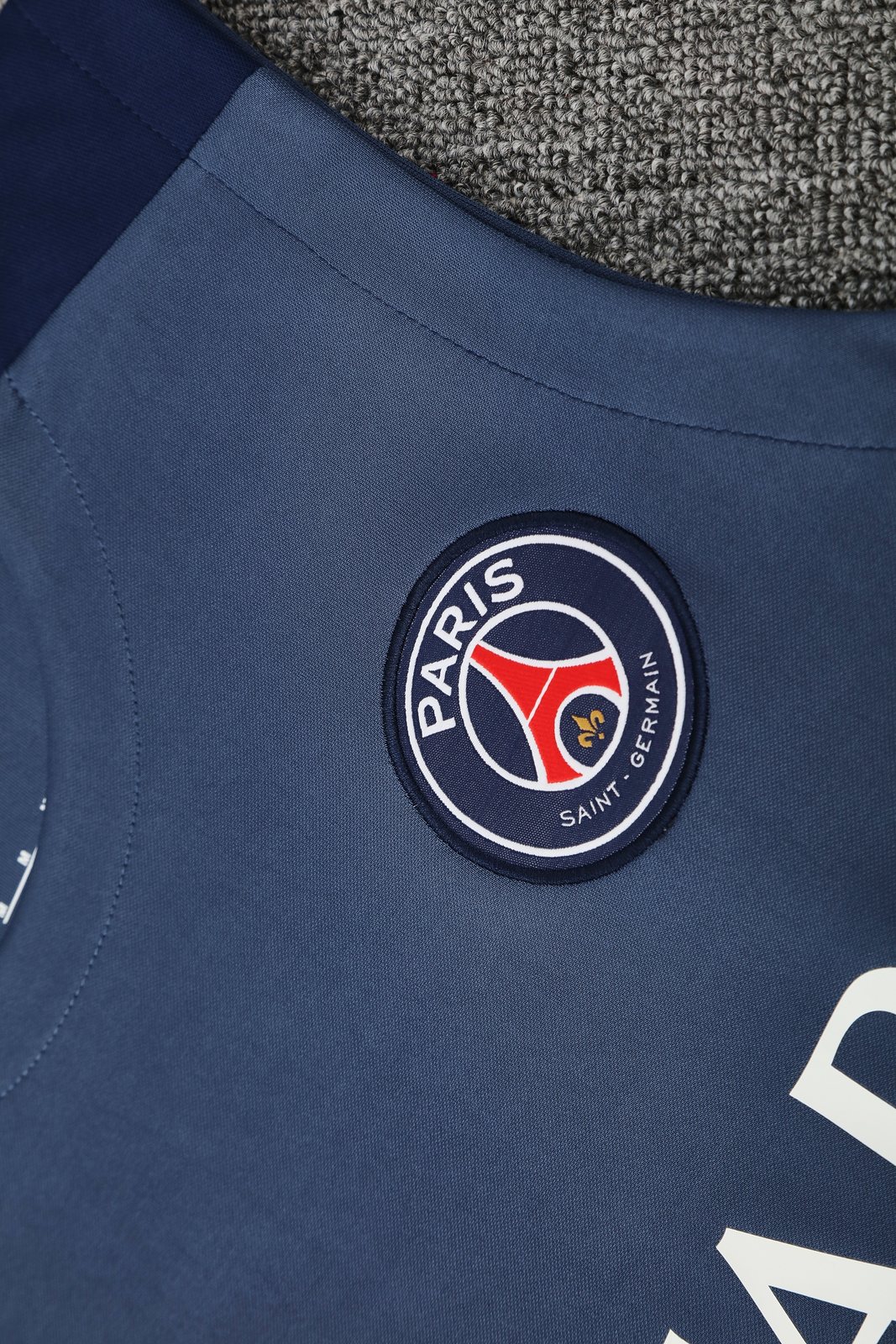 2025-26 Paris Saint-Germain training vest jersey