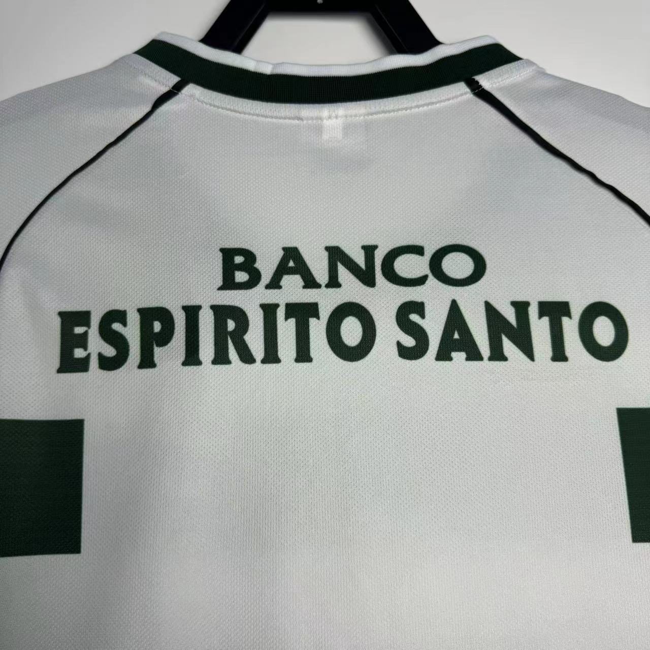 2001-03 Lisbon Home Retro Jersey