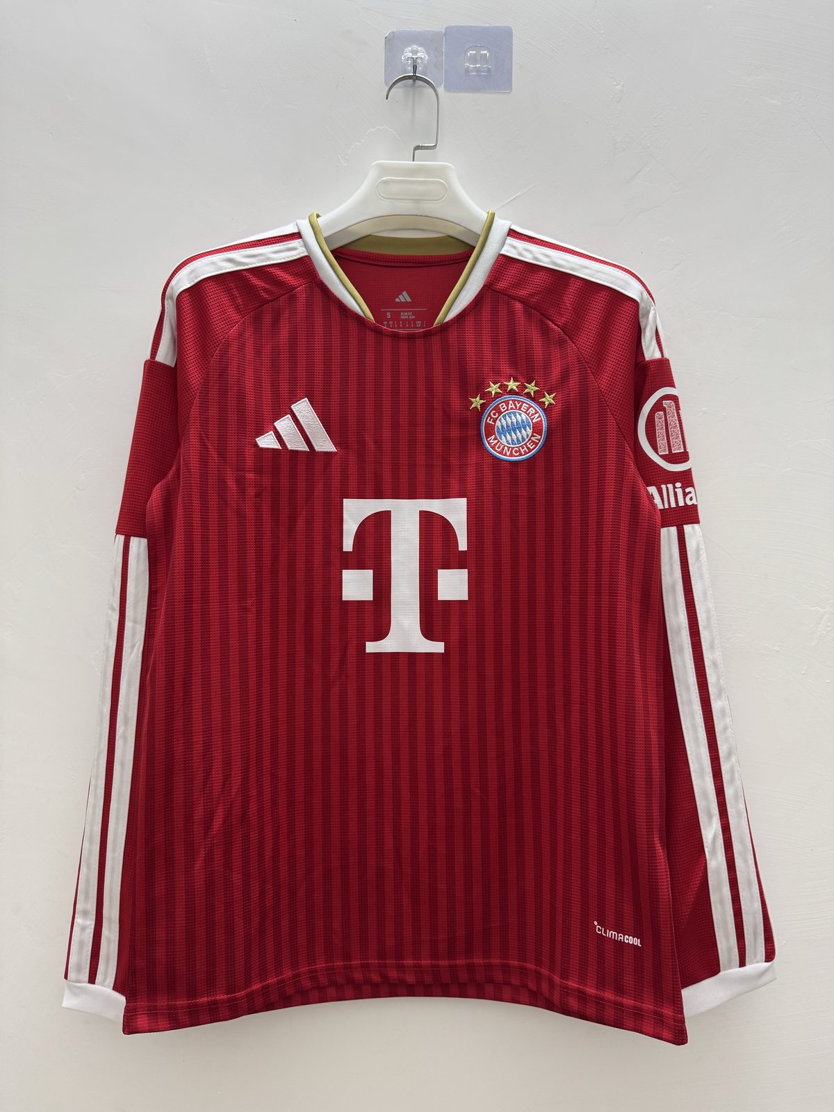 2026-27 Bayern Munich Home Long-Sleeve Jersey - Fan Edition